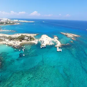 thalassa-court-sandy-beach-apartment.protaras-cy-hotels.com/